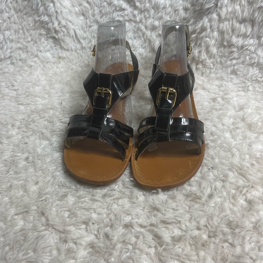 Juicy Couture Black and Tan Sandals